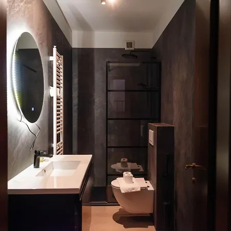 Camelia At The - Acquaseria, San Siro By Lovecomo * Acquaseria